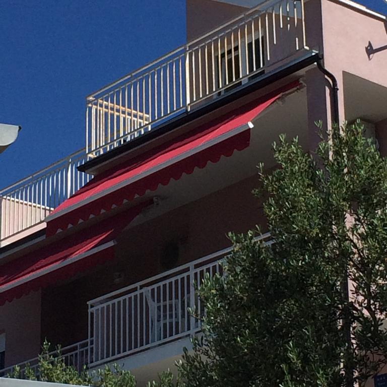 Apartments Pisac Razanj Phòng bức ảnh