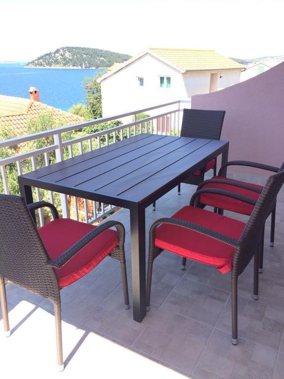 Apartments Pisac Razanj Ngoại thất bức ảnh